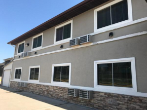 Отель Deluxe Inn Nebraska City  Небраска Сити
